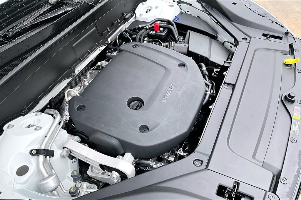 2026 Volvo XC90 B6 Core