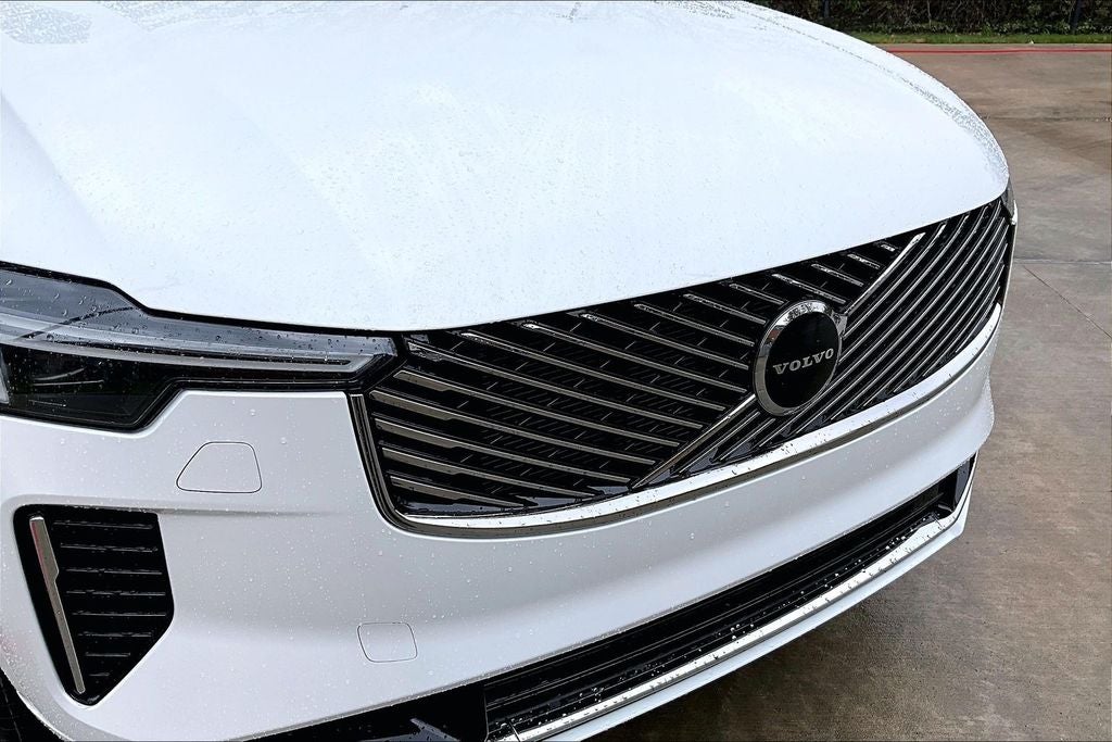 2026 Volvo XC90 B6 Core