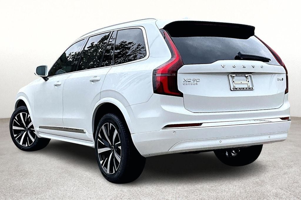2026 Volvo XC90 B6 Core