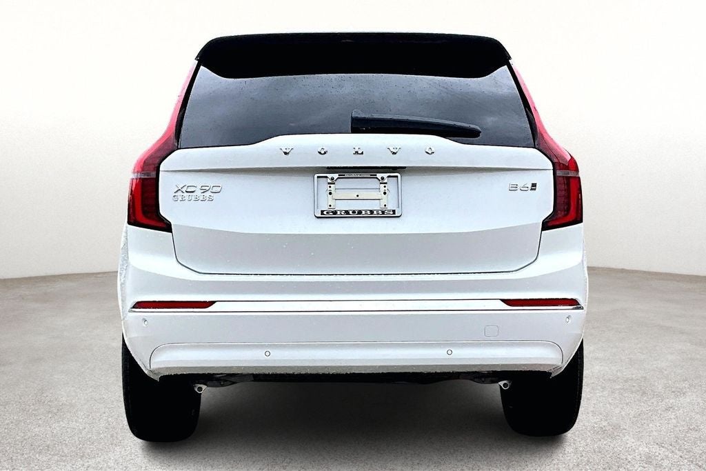 2026 Volvo XC90 B6 Core