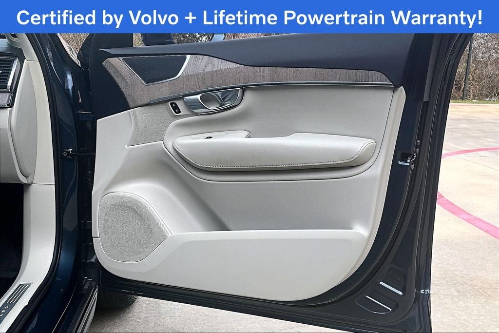 2023 Volvo XC90 B6 Core