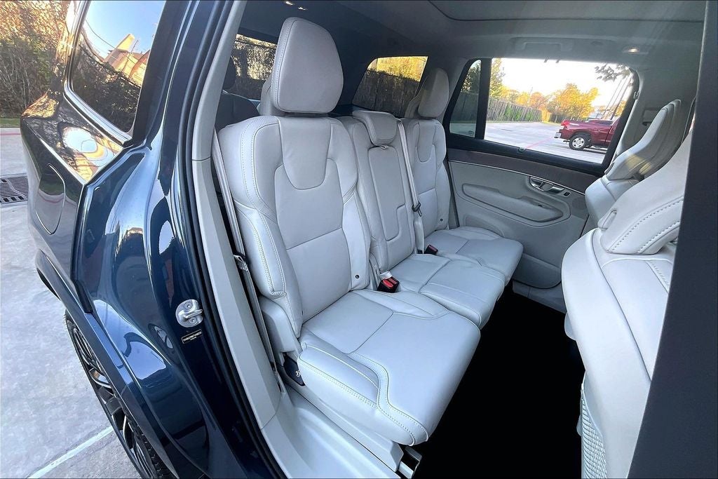 2026 Volvo XC90 B6 Ultra