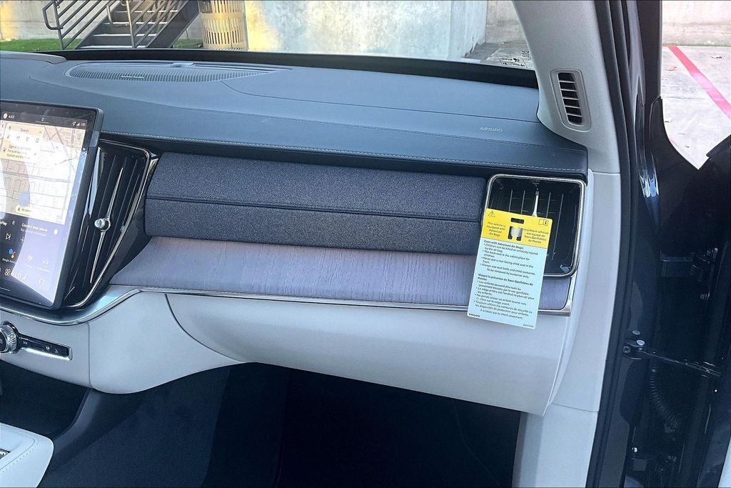 2026 Volvo XC90 B6 Ultra