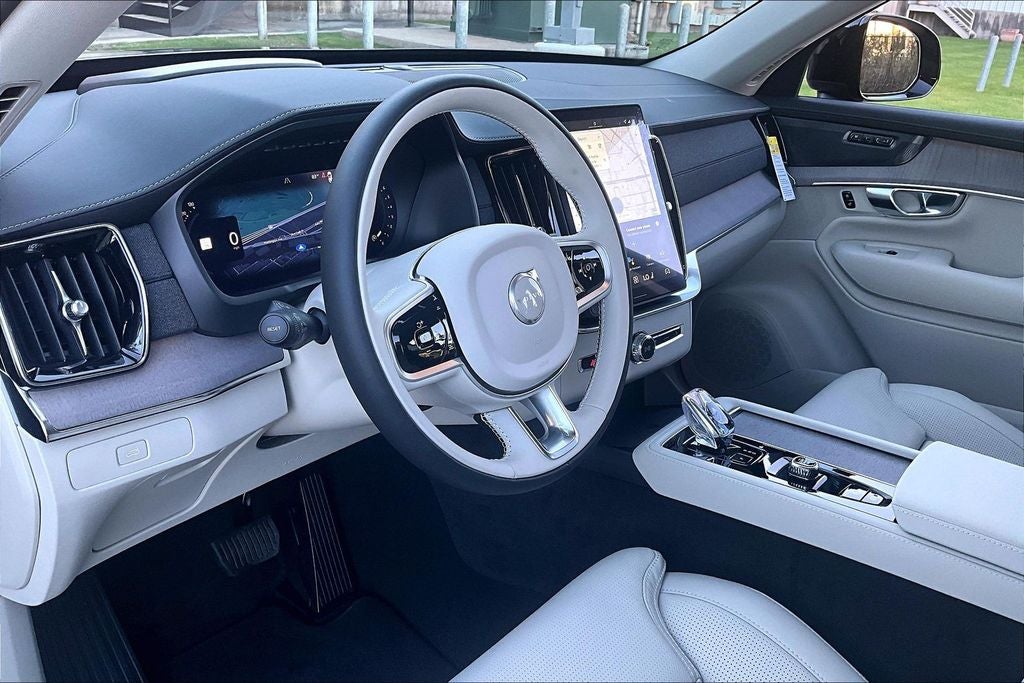 2026 Volvo XC90 B6 Ultra