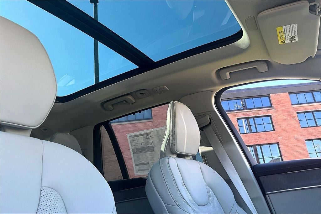 2026 Volvo XC90 B6 Ultra