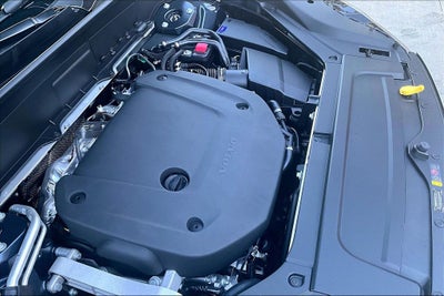 2026 Volvo XC90 B6 Ultra