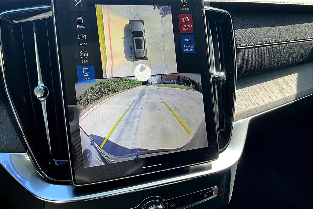 2026 Volvo XC90 B6 Ultra