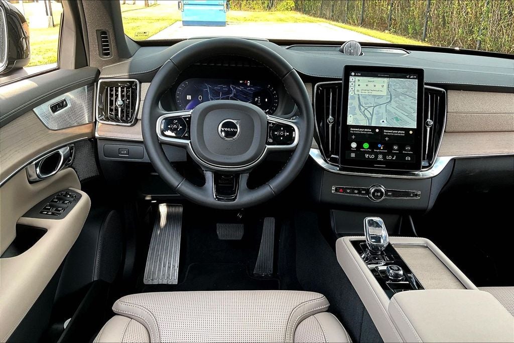 2026 Volvo XC90 B6 Ultra