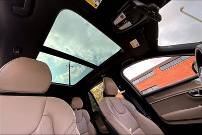 2026 Volvo XC90 B6 Ultra