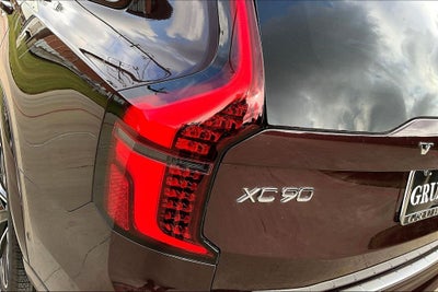 2026 Volvo XC90 B6 Ultra