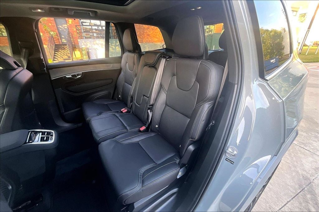 2027 Volvo XC90 B6 Ultra