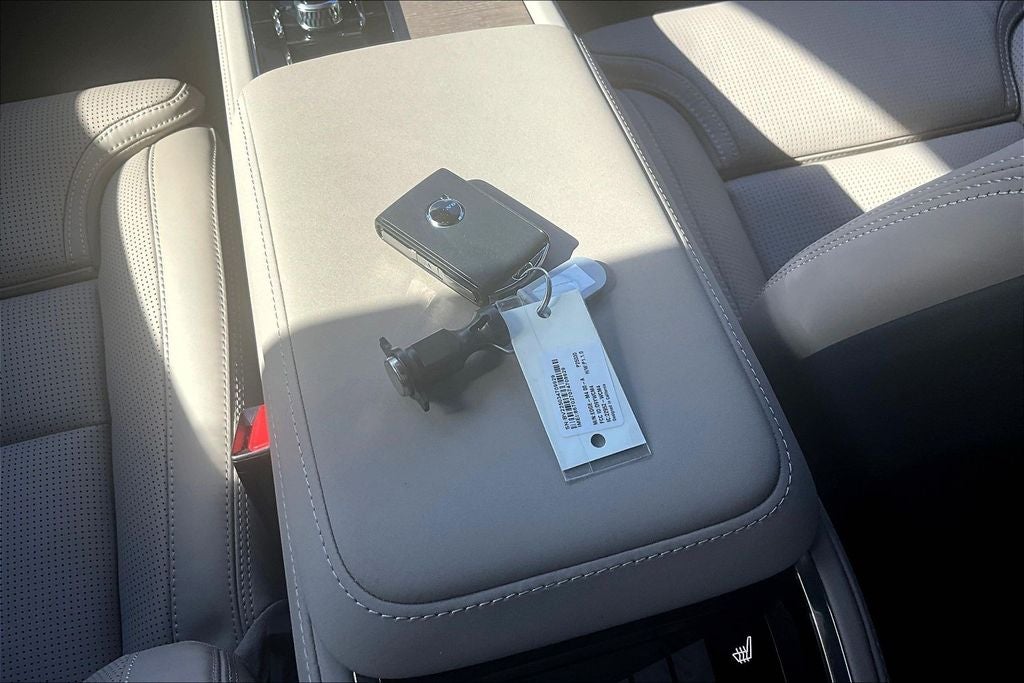 2026 Volvo XC90 B6 Ultra