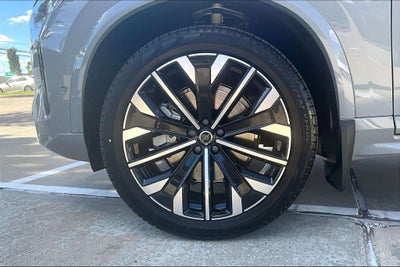 2026 Volvo XC90 B6 Ultra