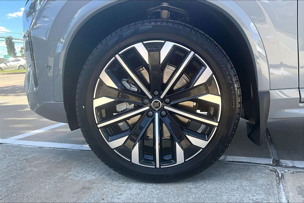 2026 Volvo XC90 B6 Ultra