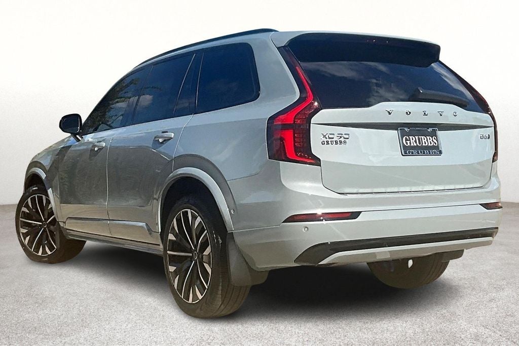 2026 Volvo XC90 B6 Ultra