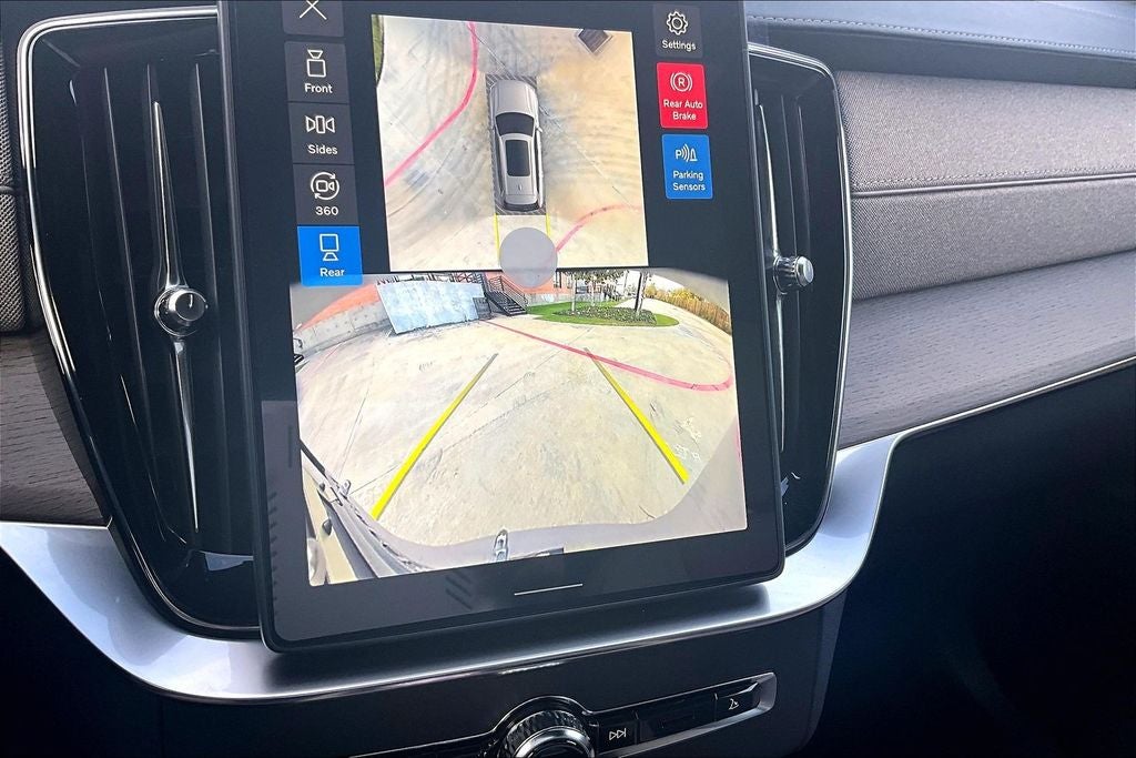 2026 Volvo XC90 B6 Ultra