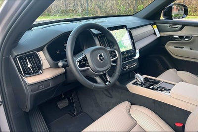 2026 Volvo XC90 B6 Ultra