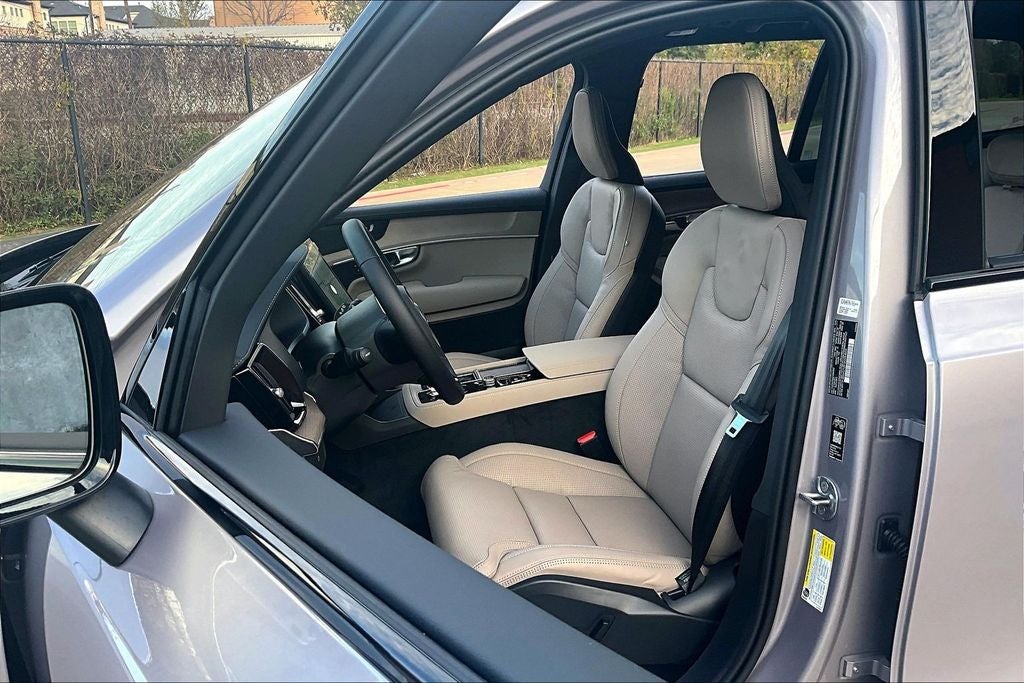 2026 Volvo XC90 B6 Ultra