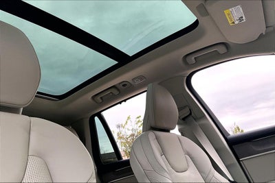 2026 Volvo XC90 B6 Ultra