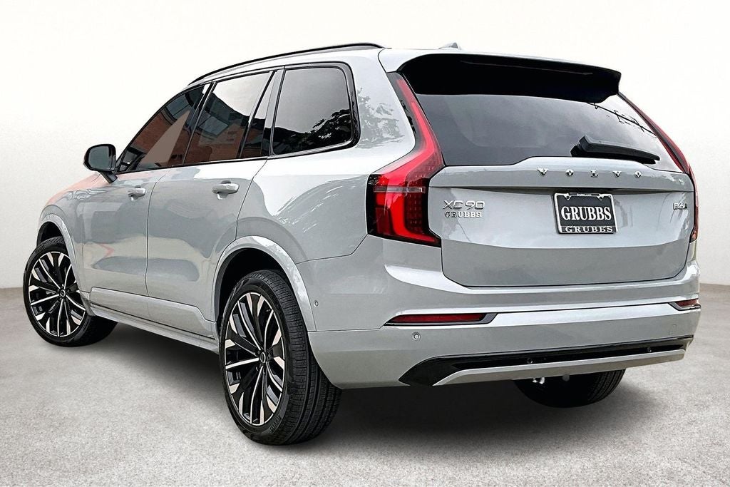 2026 Volvo XC90 B6 Ultra