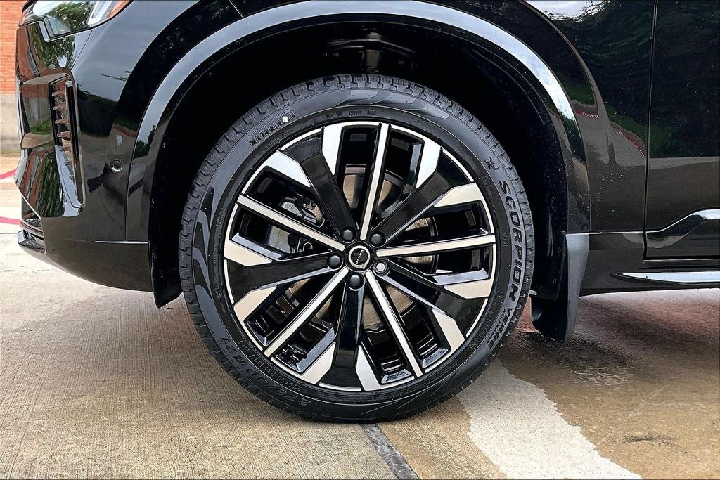 2026 Volvo XC90 B6 Ultra