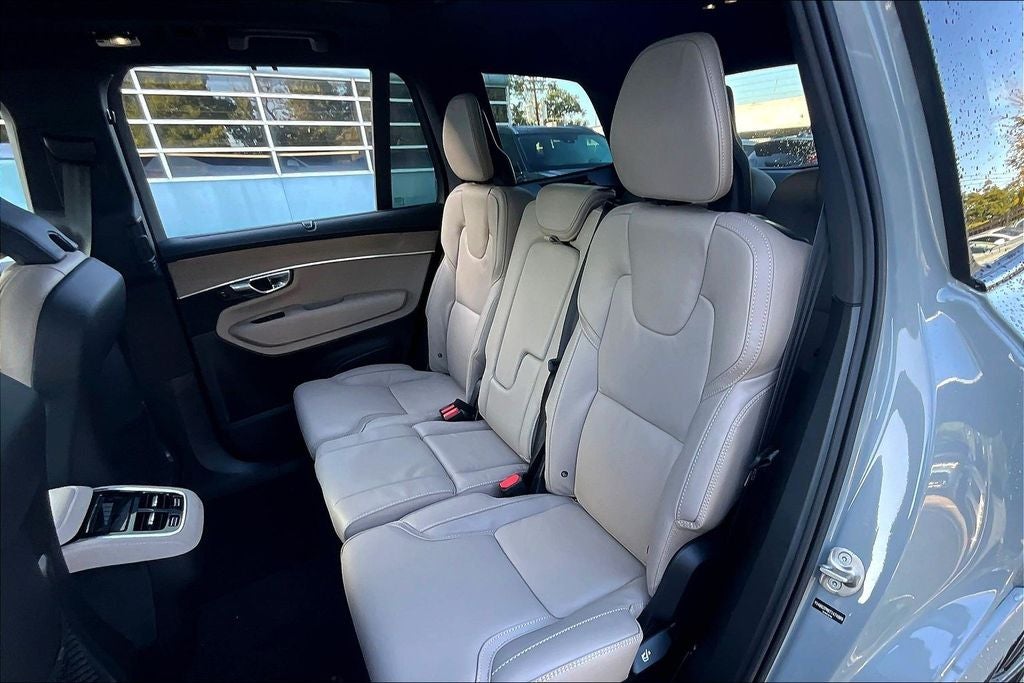 2026 Volvo XC90 B6 Ultra