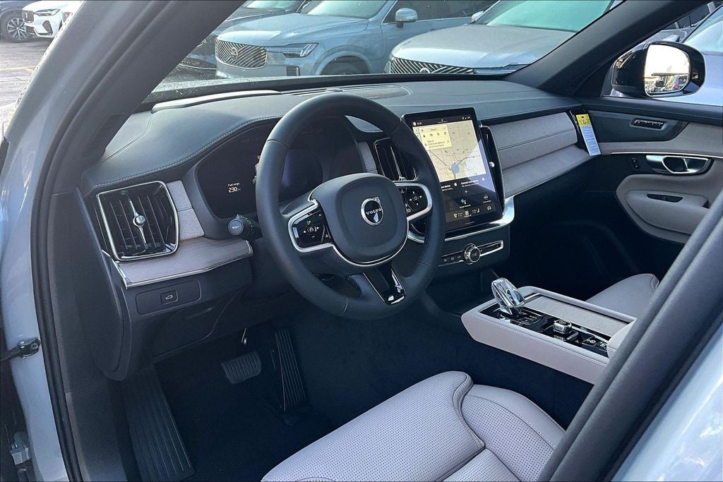 2026 Volvo XC90 B6 Ultra