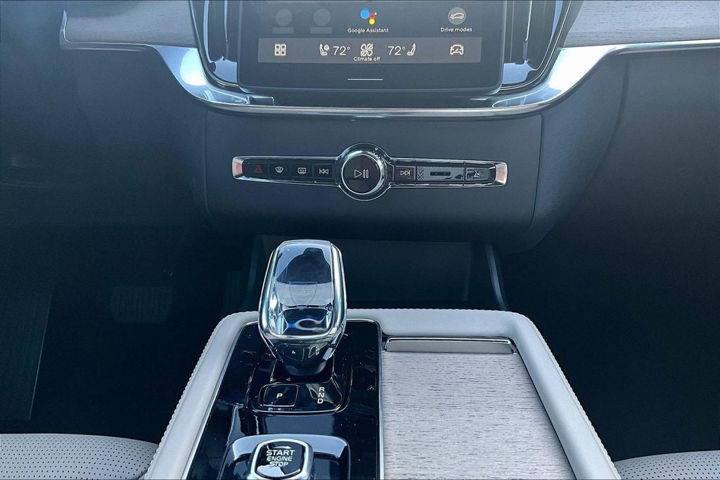 2026 Volvo XC90 B6 Ultra