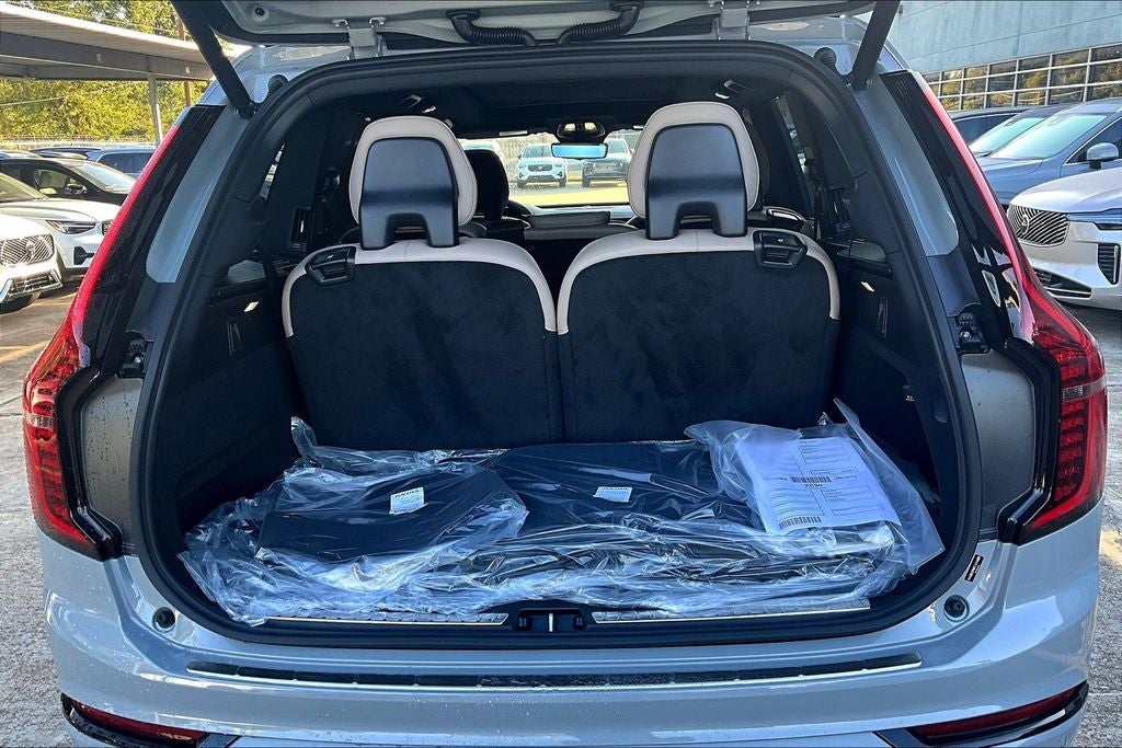 2026 Volvo XC90 B6 Ultra