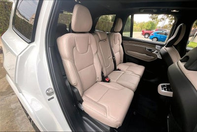 2026 Volvo XC90 B6 Ultra