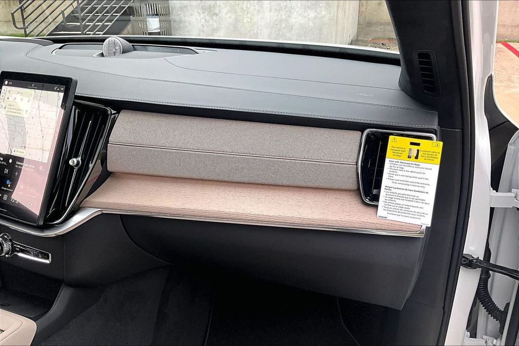 2026 Volvo XC90 B6 Ultra