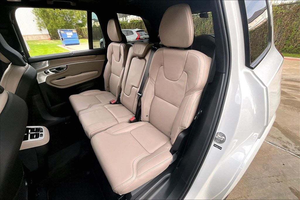 2026 Volvo XC90 B6 Ultra