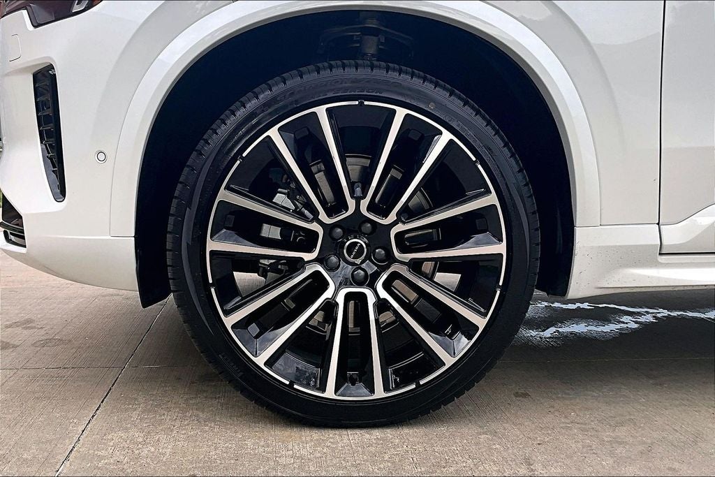 2026 Volvo XC90 B6 Ultra