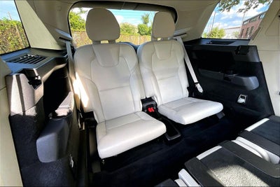 2023 Volvo XC90 B6 Plus 7-Seater