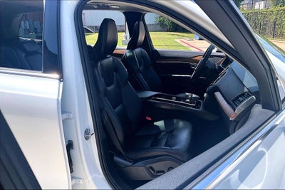 2023 Volvo XC90 B6 Core