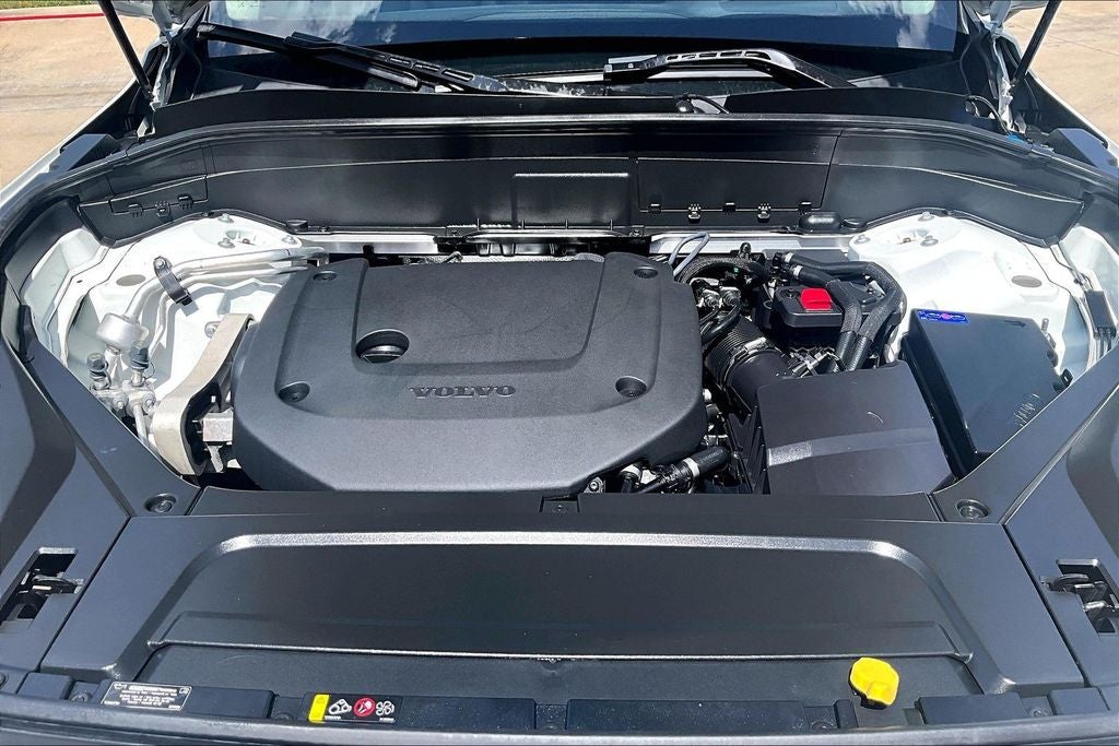 2023 Volvo XC90 B6 Core