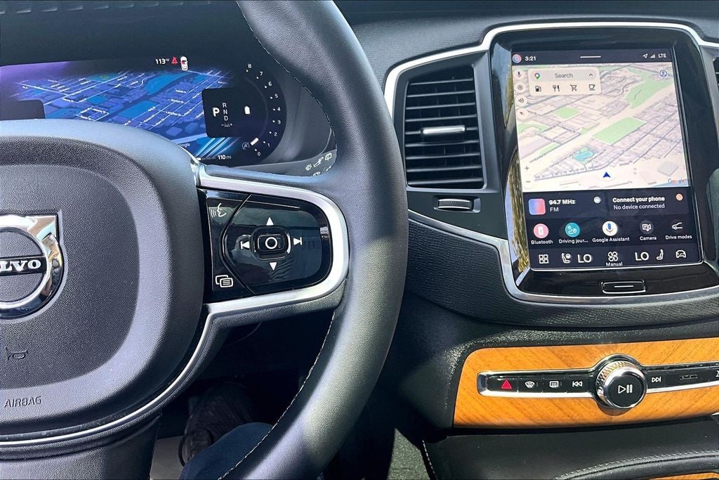 2023 Volvo XC90 B6 Core