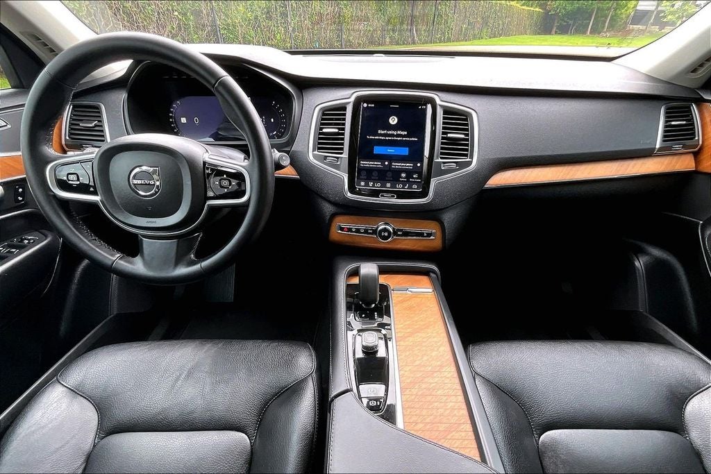 2023 Volvo XC90 B6 Core