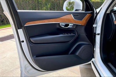 2023 Volvo XC90 B6 Core