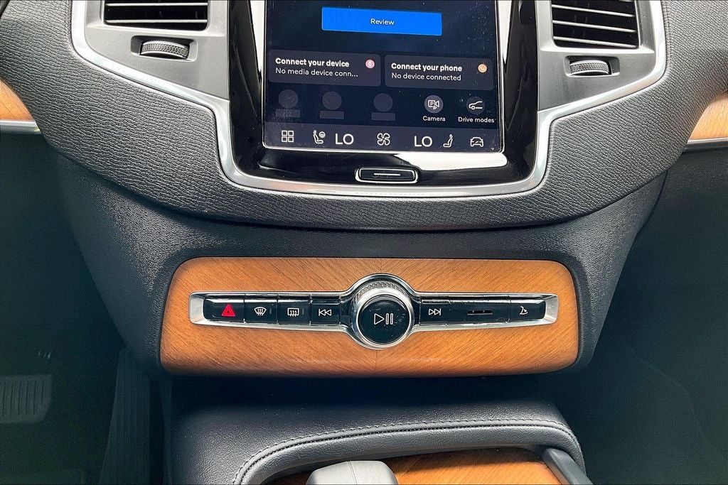 2023 Volvo XC90 B6 Core
