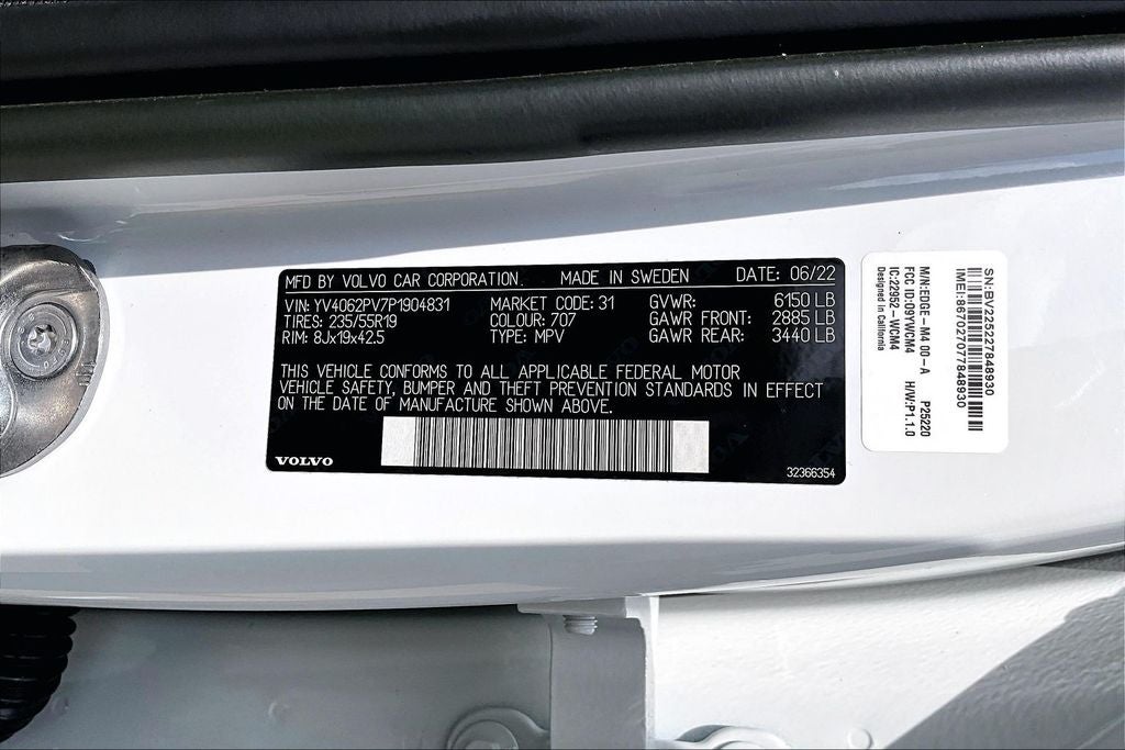 2023 Volvo XC90 B6 Core
