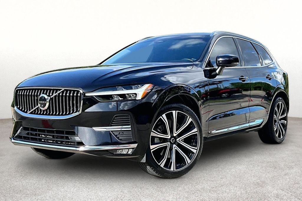 2023 Volvo XC60 B6 Ultimate Bright Theme