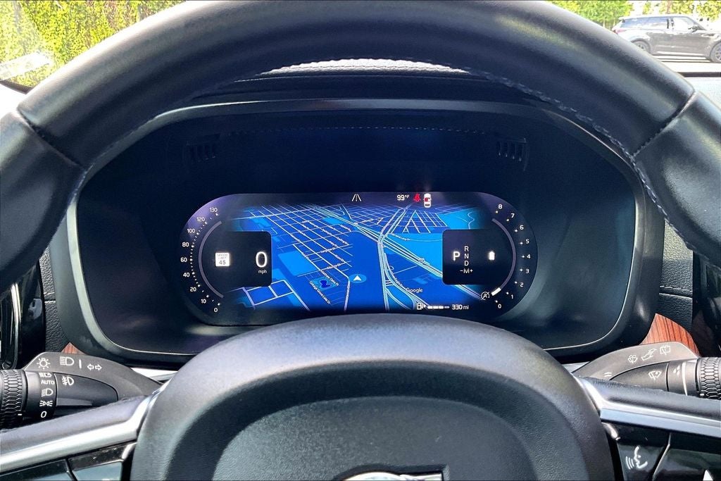 2023 Volvo XC60 B6 Ultimate Bright Theme