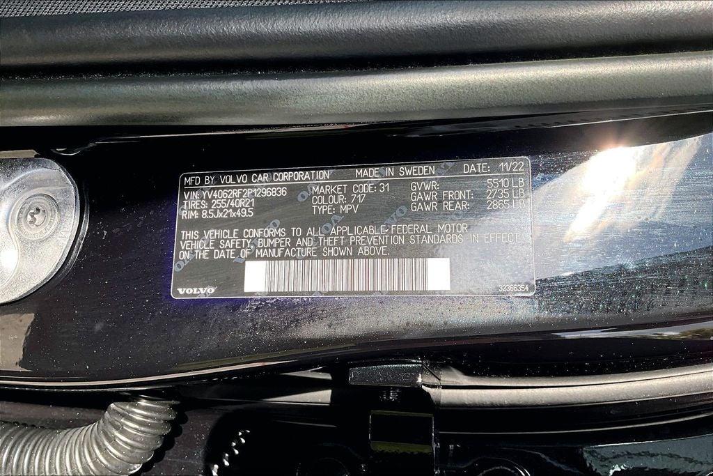 2023 Volvo XC60 B6 Ultimate Bright Theme