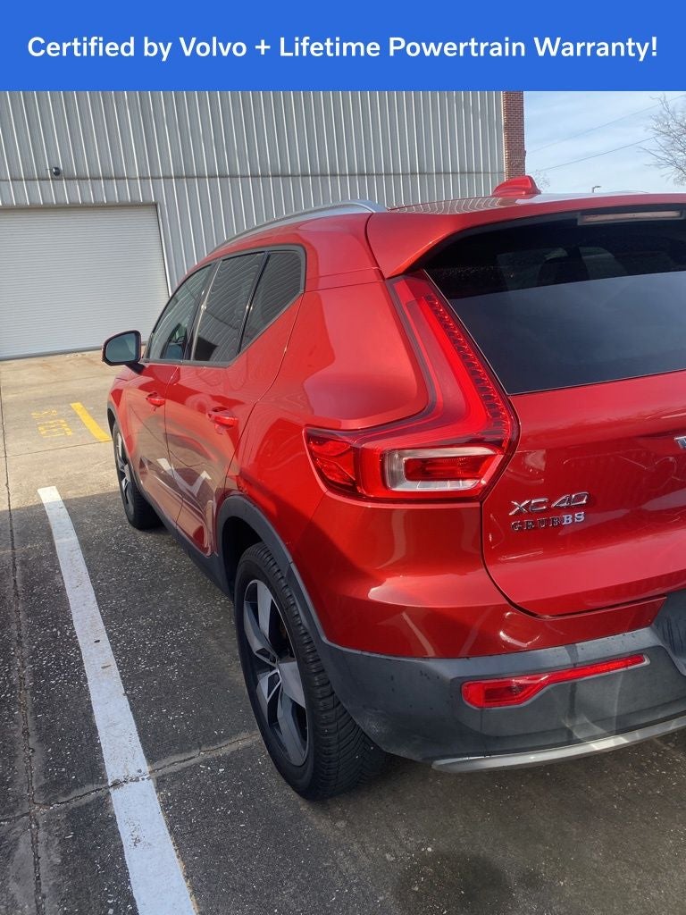2019 Volvo XC40 Momentum