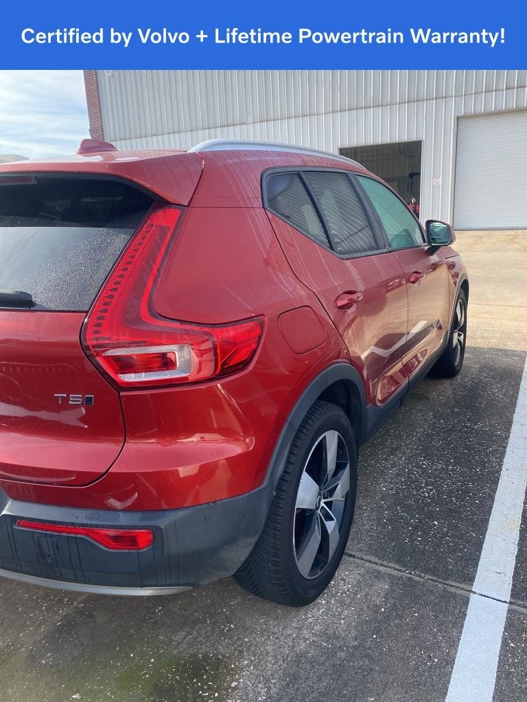 2019 Volvo XC40 Momentum