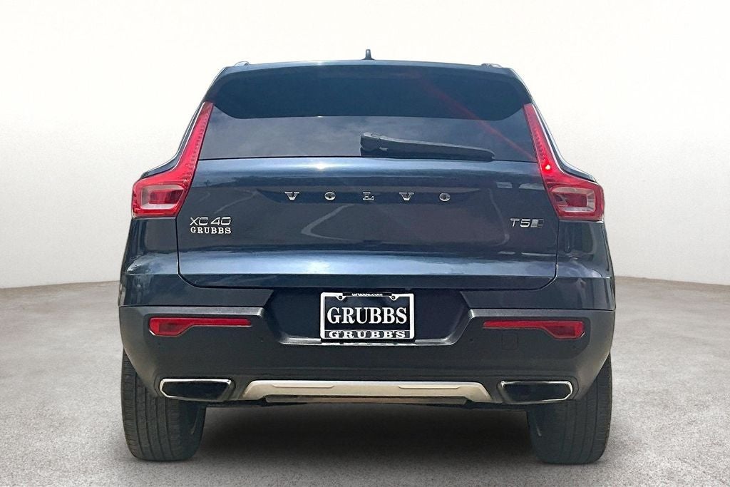2019 Volvo XC40 T5 Inscription