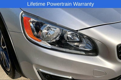 2018 Volvo V60 Cross Country T5
