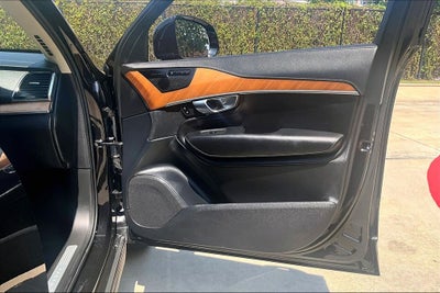 2019 Volvo XC90 T6 Inscription