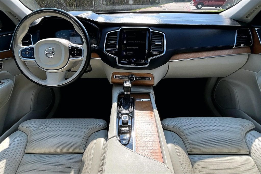 2018 Volvo XC90 T6 Inscription